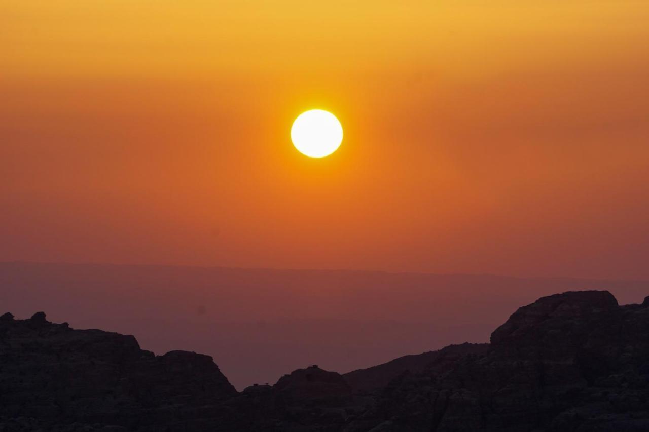 Abraham Hostel Wadi Musa Luaran gambar